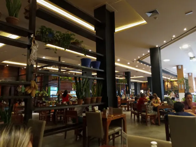 Food Court - Manaira Shopping