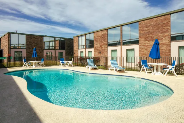 Red Lion Hotel Houston Intercontinental Airport