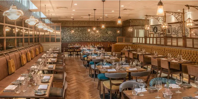 1705 Restaurant & Bar