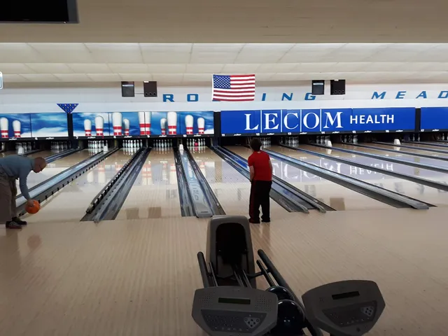 Rolling Meadow Lanes