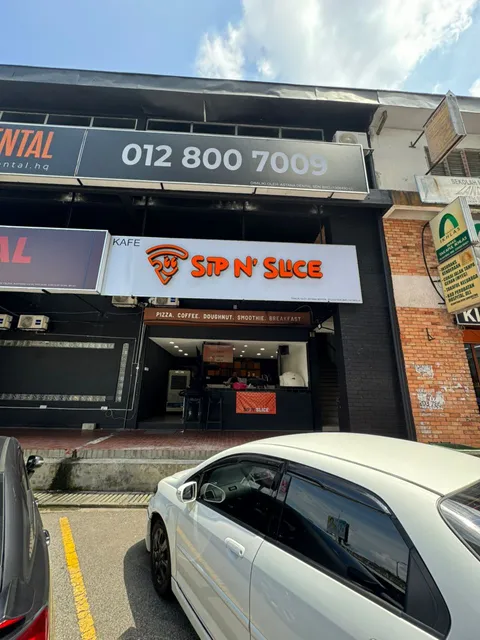 Sip N' Slice