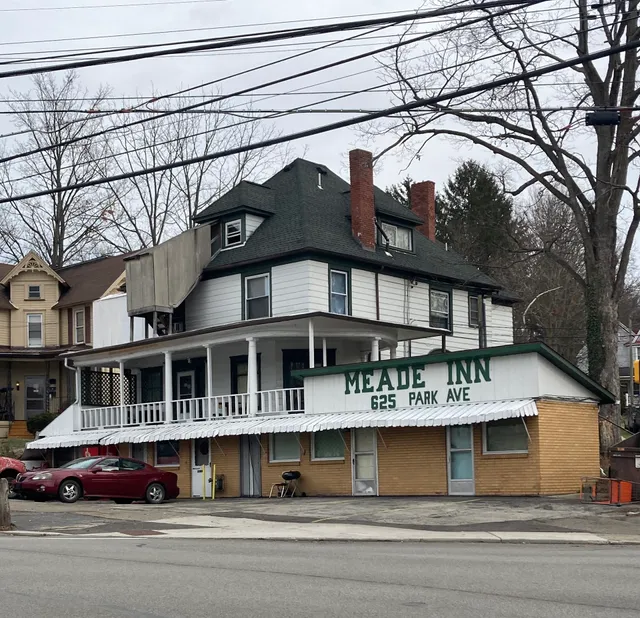 Meade Inn
