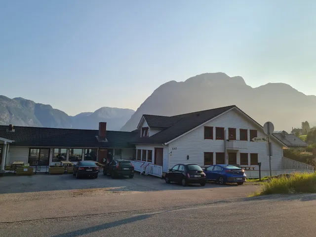 Mauranger Kro & guesthouses AS