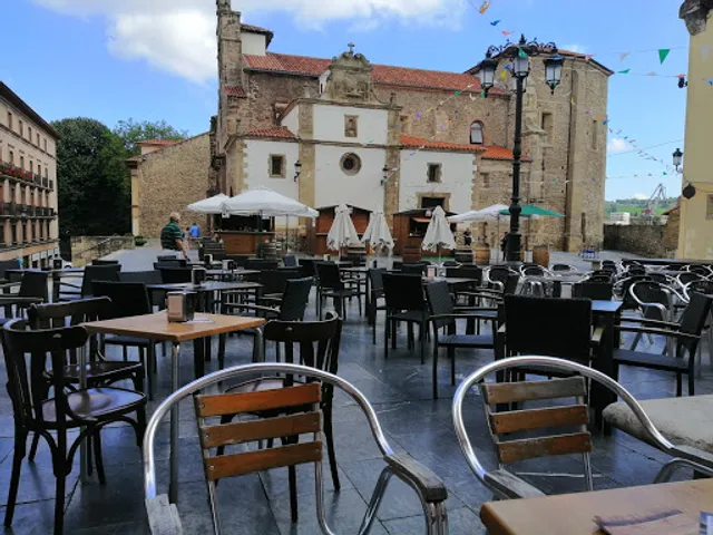 Pizzeria la Competencia