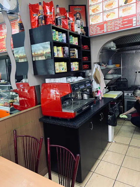 Early's Cafe & Bistro