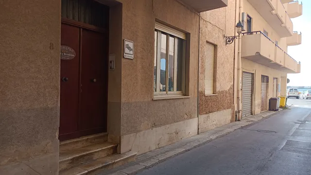 Almaran B & B Trapani port & city