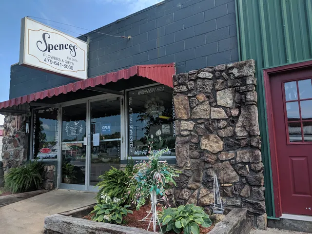 Spence's Flowers & Gifts