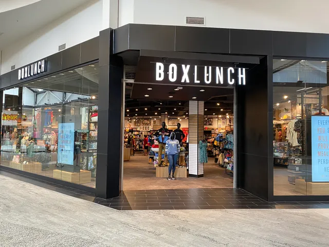 BoxLunch