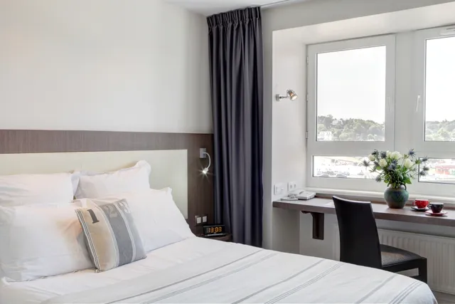 Hôtel Le Benhuyc - Binic