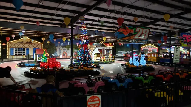 Helen Fun Factory, Family Amusement Center