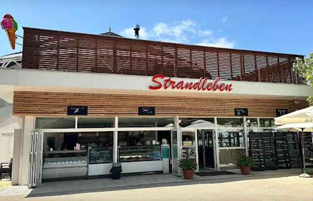 Strandleben,das Cafe-Restaurant am Wörthersee