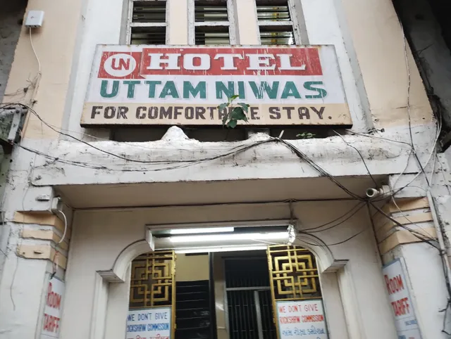 Hotel Uttam nivas
