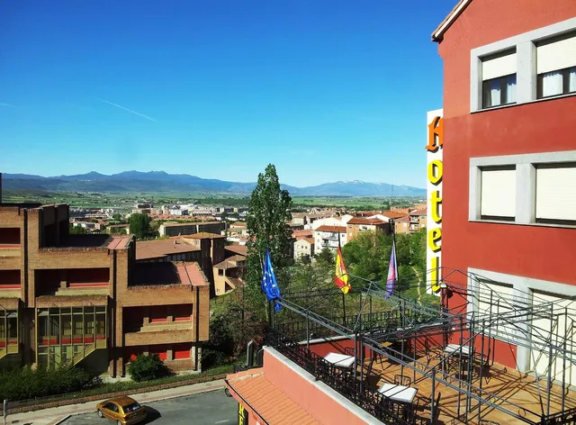 Mesón El Sol Y Hotel Santa Teresa S L