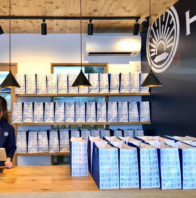 ハレパン 岡崎店