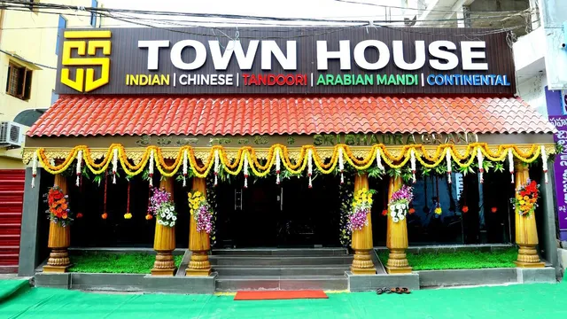 Sri Bhadra Grand TOWNHOUSE