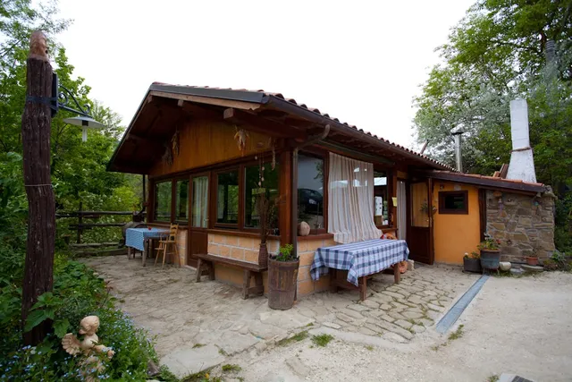 Agriturismo La Canestra - cucina tipica, fattoria didattica, camere