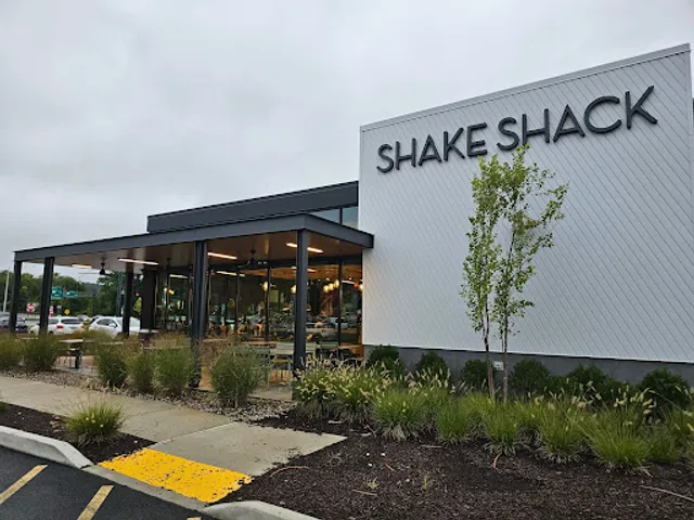 Shake Shack Danbury