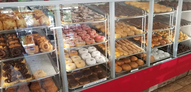BoSa Donuts