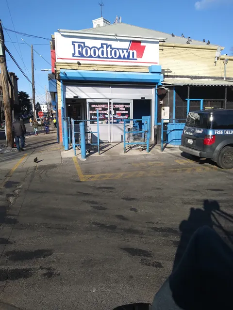 Foodtown of Linden St.