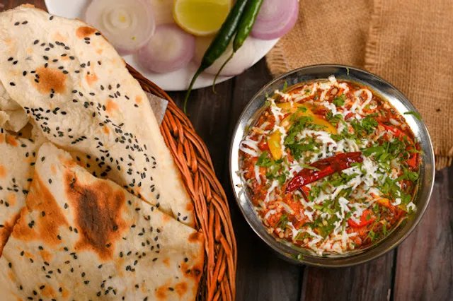 Latium Bar & Kitchen