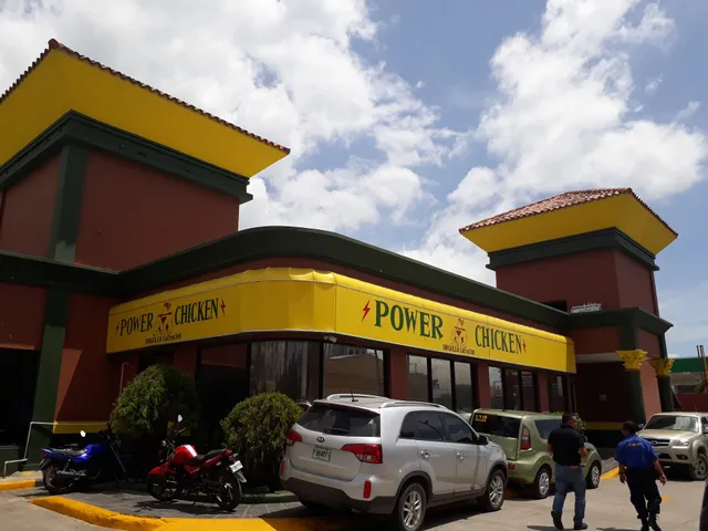 Power Chicken • El Progreso