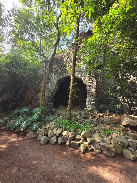 Chapultepec Cincalco Cave