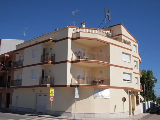 Hostal El Castell