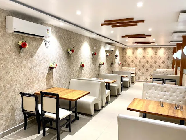 New Chillies Restaurant & Banquets