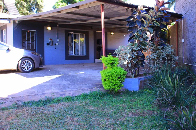 Thully Teams Guesthouse