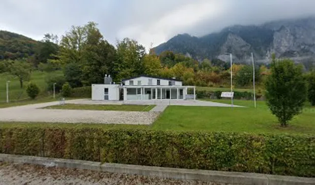 Traunsteinstraße 259