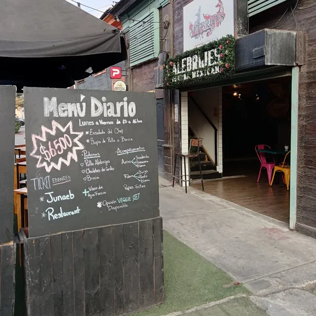 Alebrijes Resto-Bar Mexicano