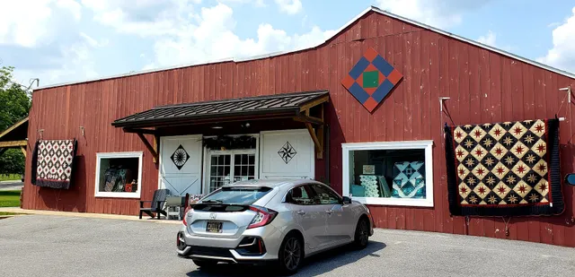 Log Cabin Quilt Shop