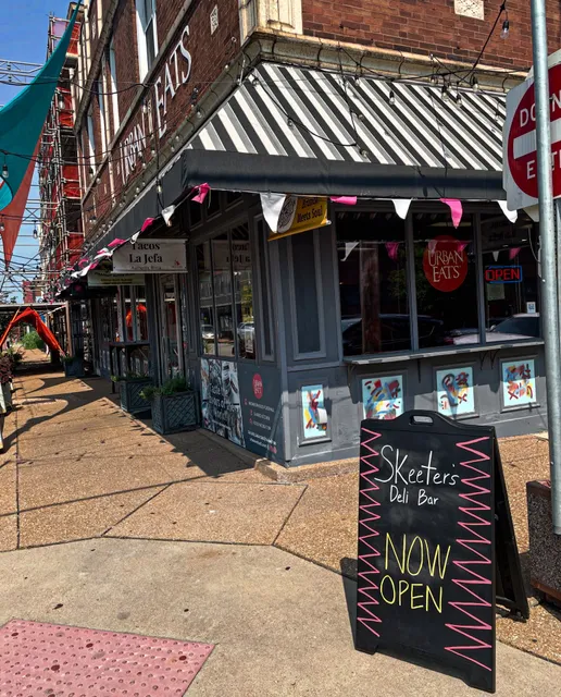 Skeeter’s Deli Bar