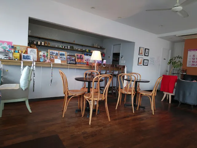 トラヴィーネ（Ｔｒａ－Ｖｉｇｎｅ）