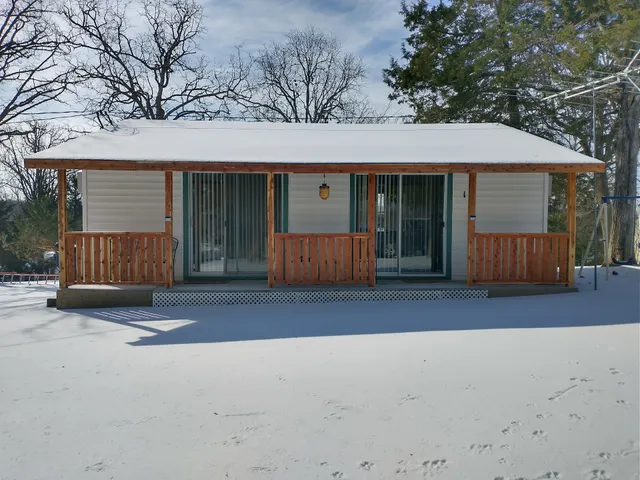 Fin 'n' Feather Resort