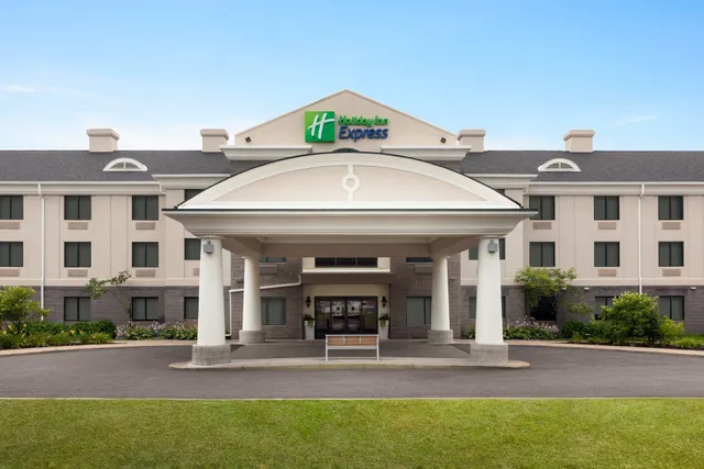 Holiday Inn Express Syracuse Airport by IHG