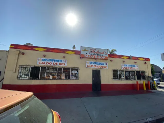Rolando's Taco Shop