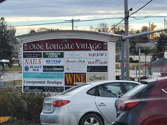 Olde Tollgate Village