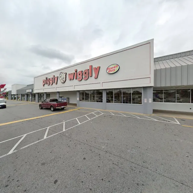 Plaza Shopping Center