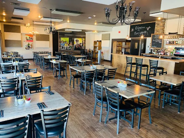 Resto Bistro Accents