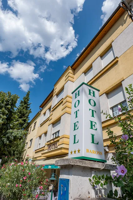 Hotel Baross