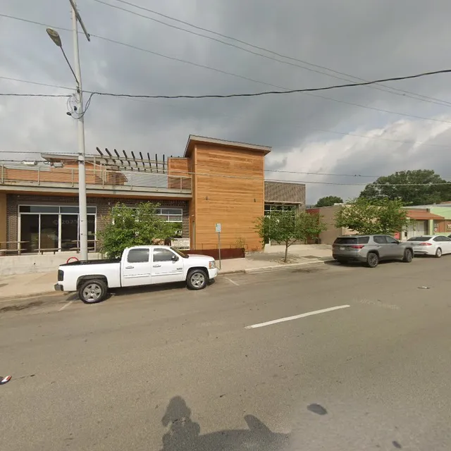 Logie’s on The Square