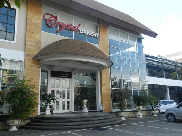 Crystal Bakery