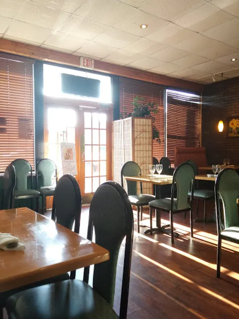 Mint Chinese & Thai Cuisine