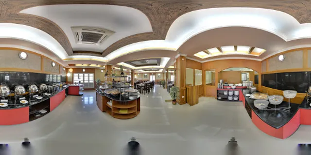 Himalaya Bake & More