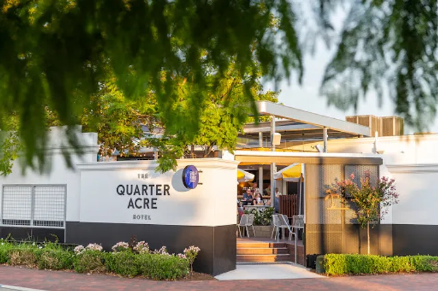 The Quarter Acre Hotel