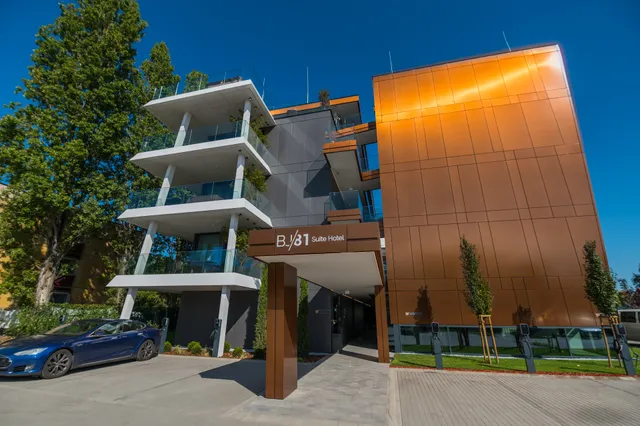 BJ81 Suite Hotel Siófok