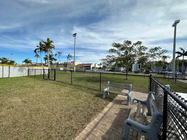 Madeira Beach Dog Park