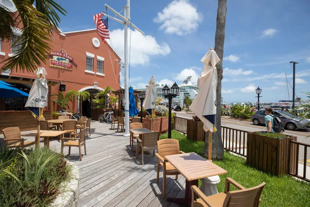 Bone Fish Bar & Grill