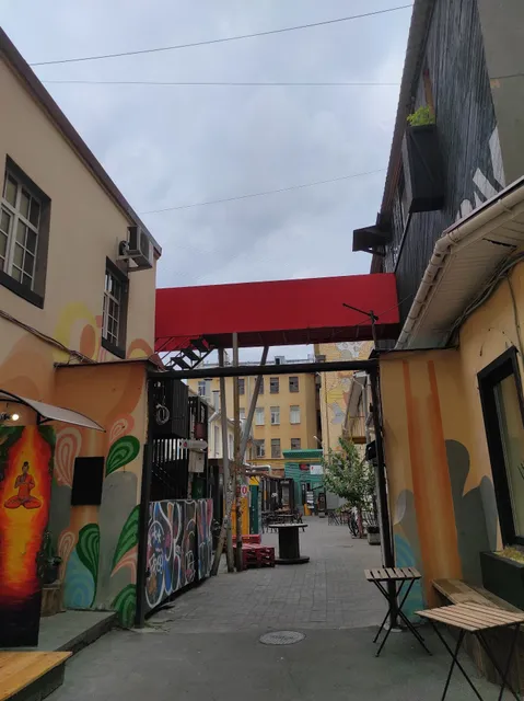 Fligel', Kreativnyy Klaster